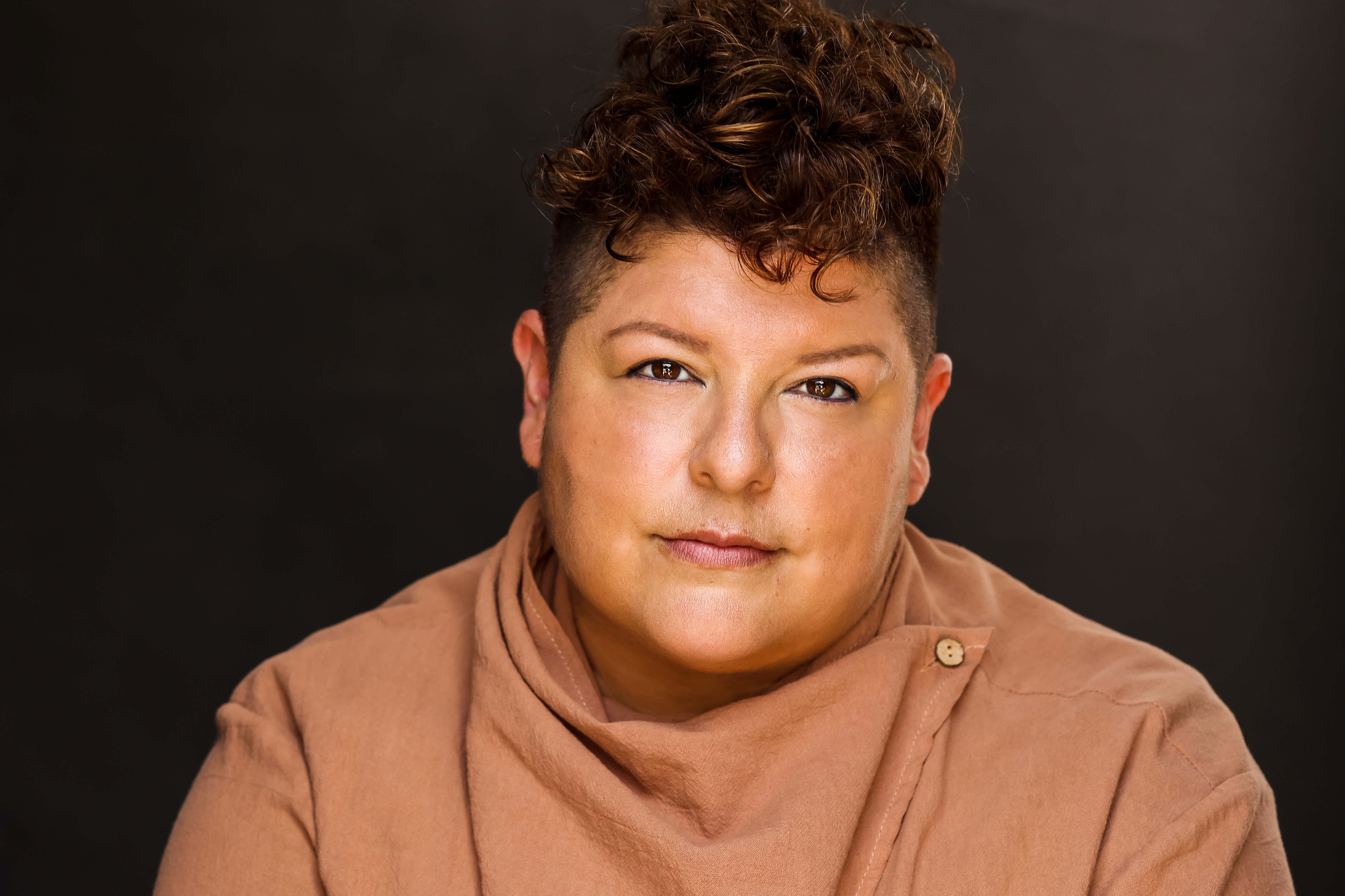 actor Ser Anzoategui large photo