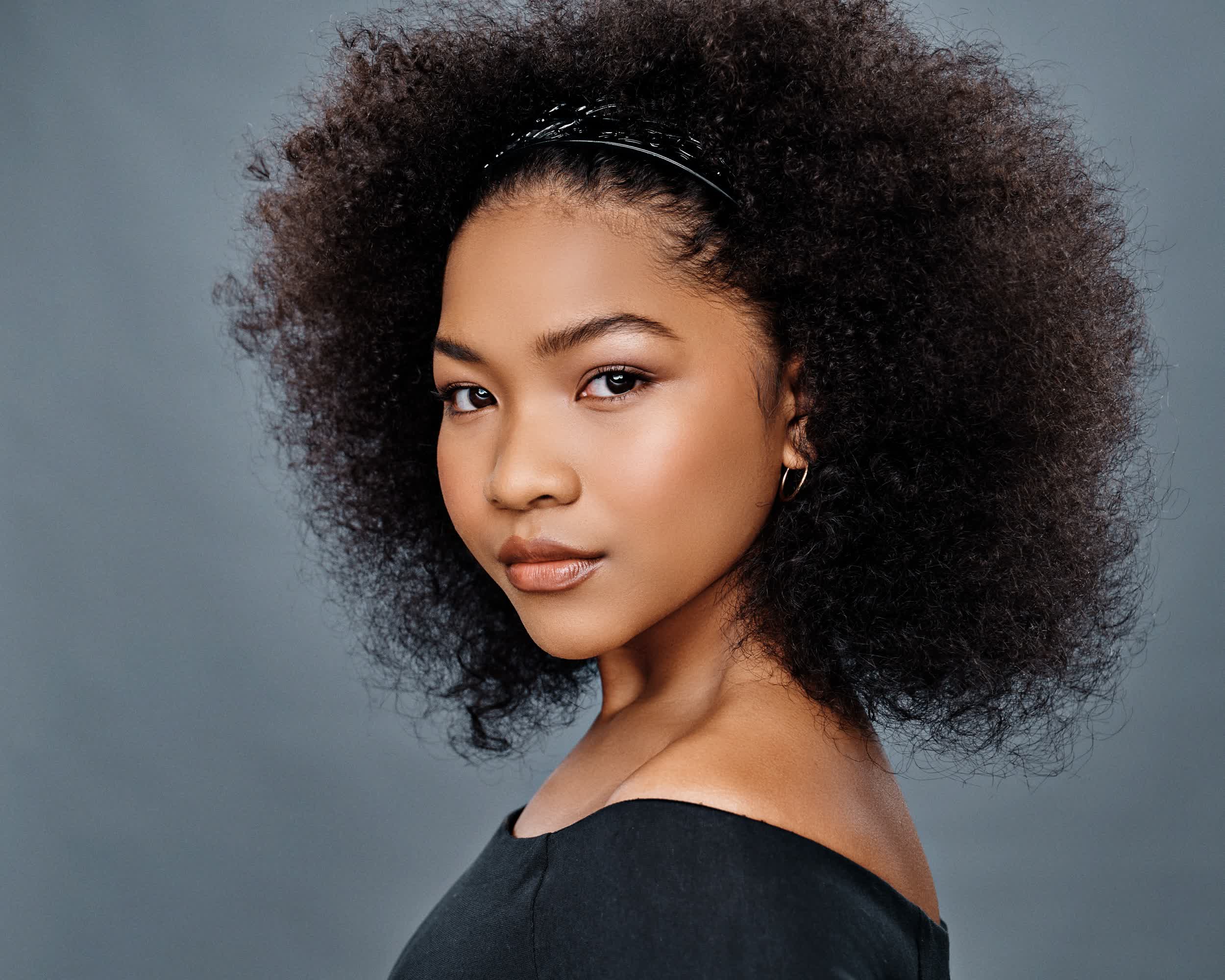 actor Laya DeLeon Hayes large photo