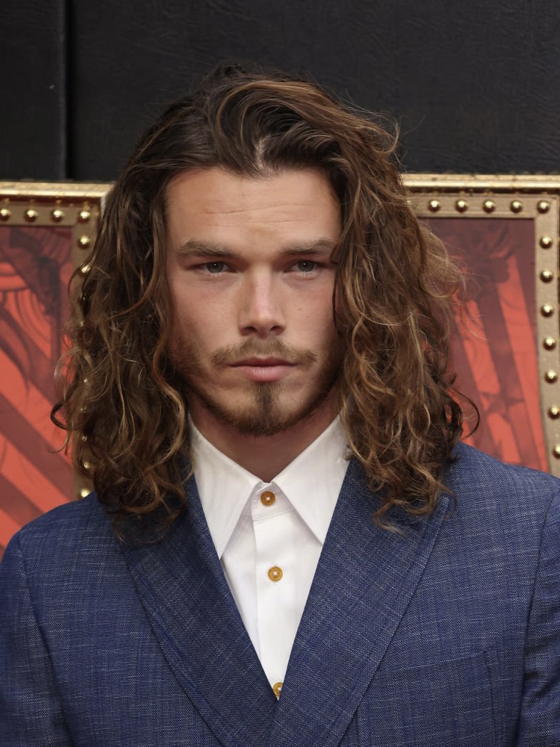 actor Sam Corlett large photo