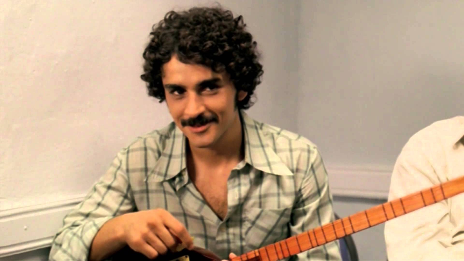 actor Umut Kurt large photo