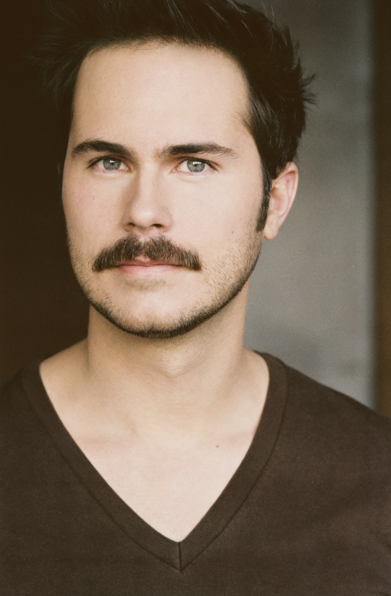 actor Sonny Valicenti large photo