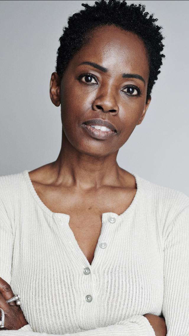 actor Lorna Brown large photo