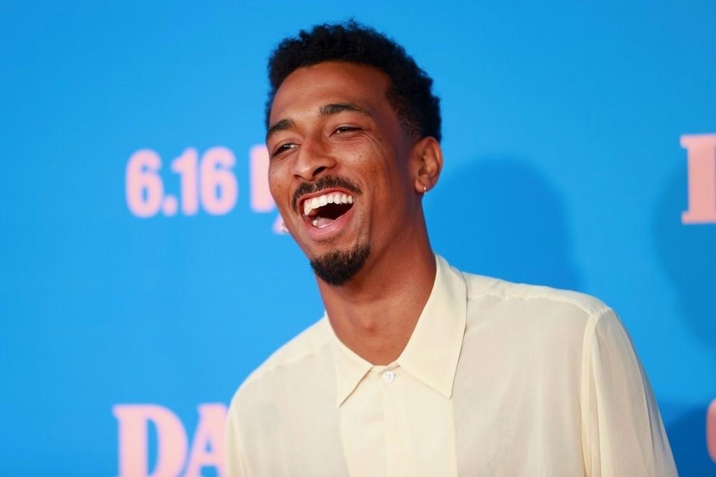 actor Travis Bennett large photo