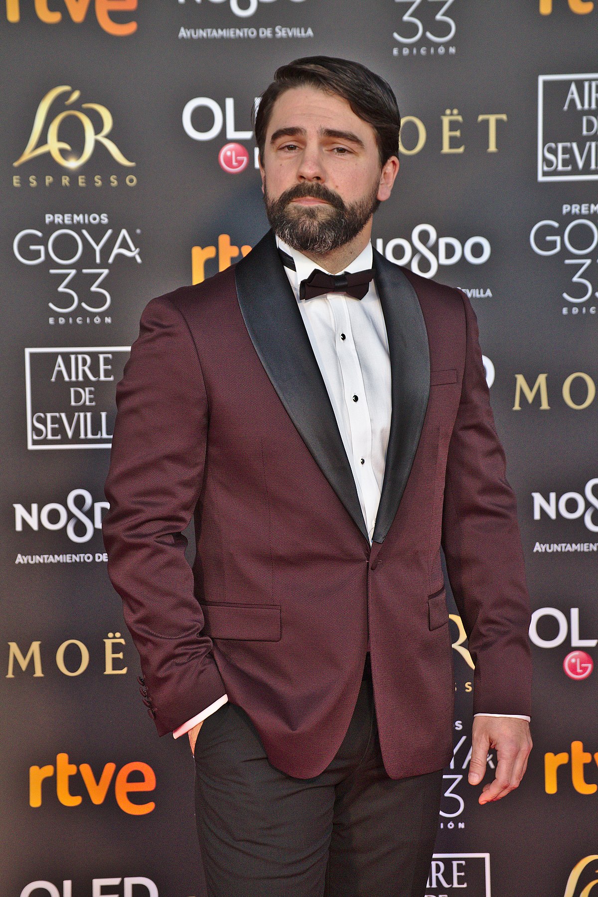 actor Gorka Lasaosa large photo