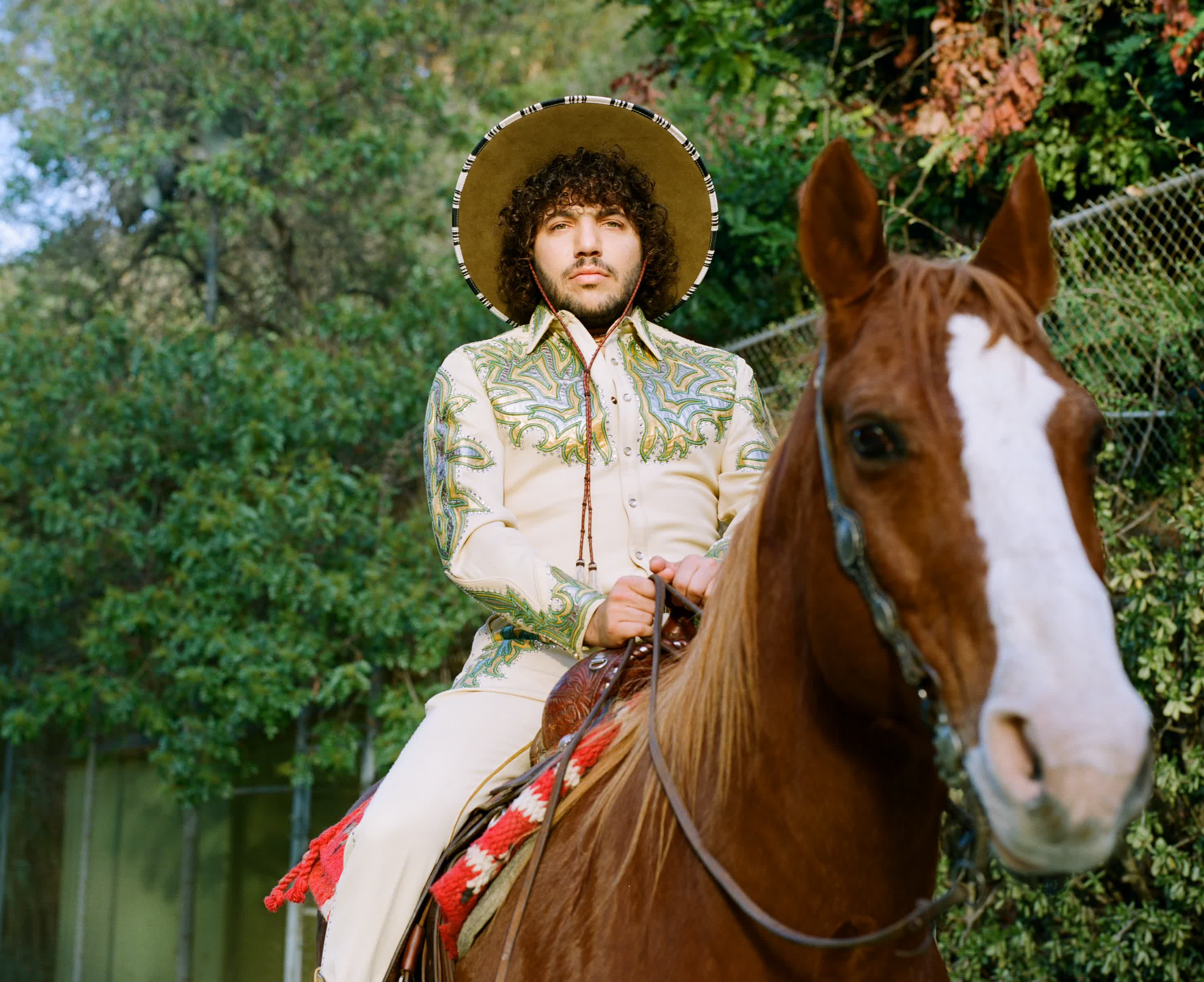 actor Benny Blanco large photo