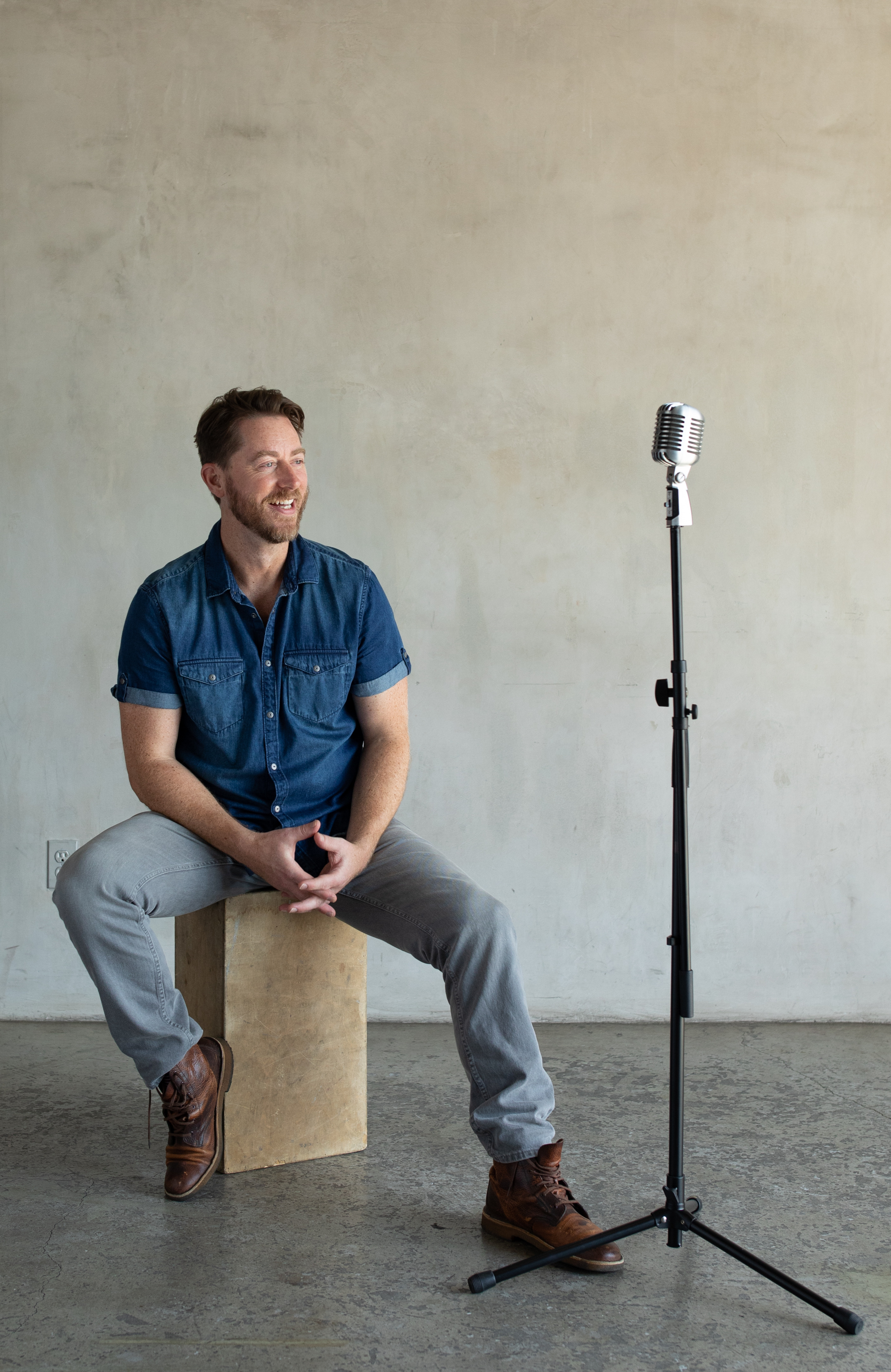 actor Ben Pronsky large photo