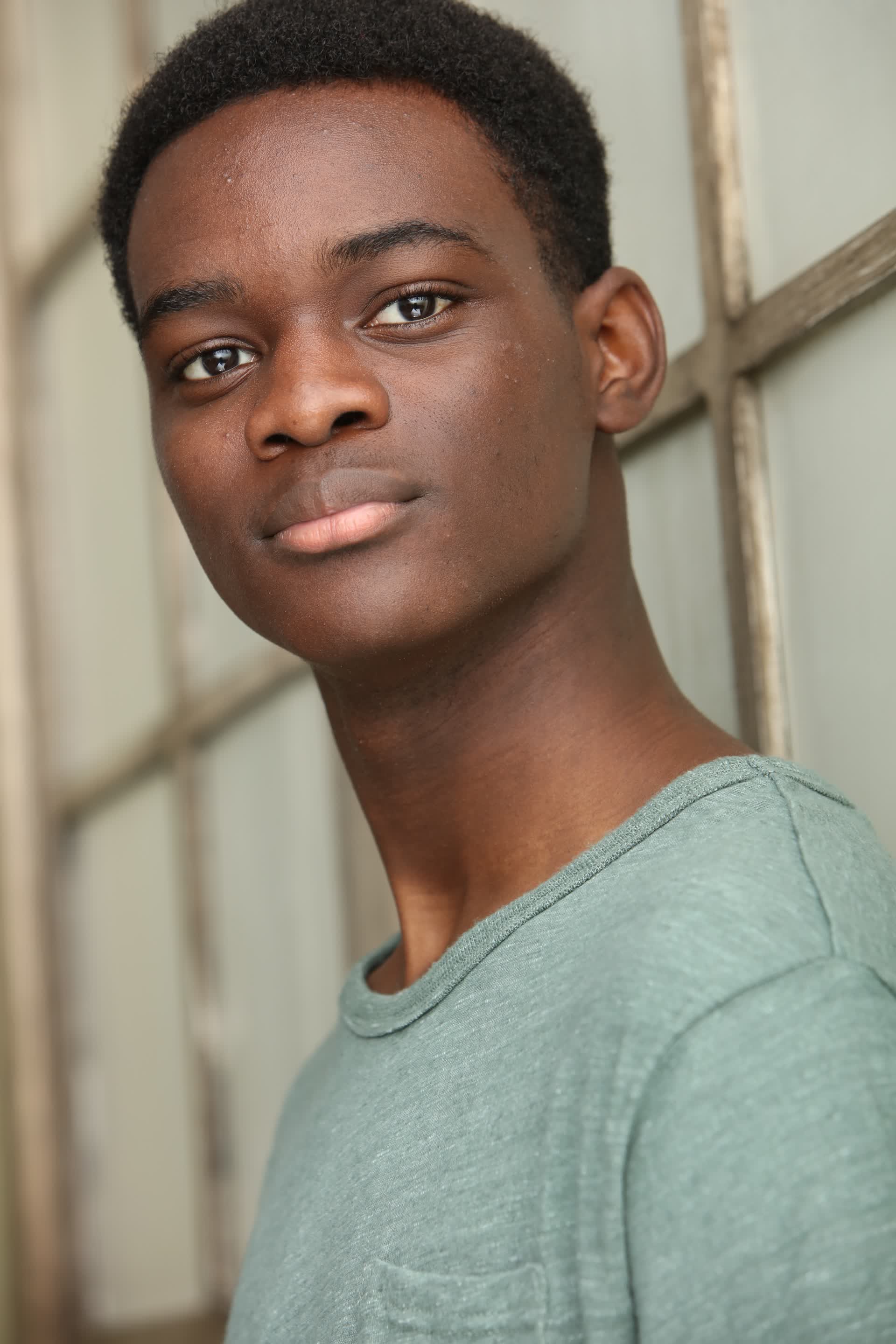 actor Ethan Herisse large photo