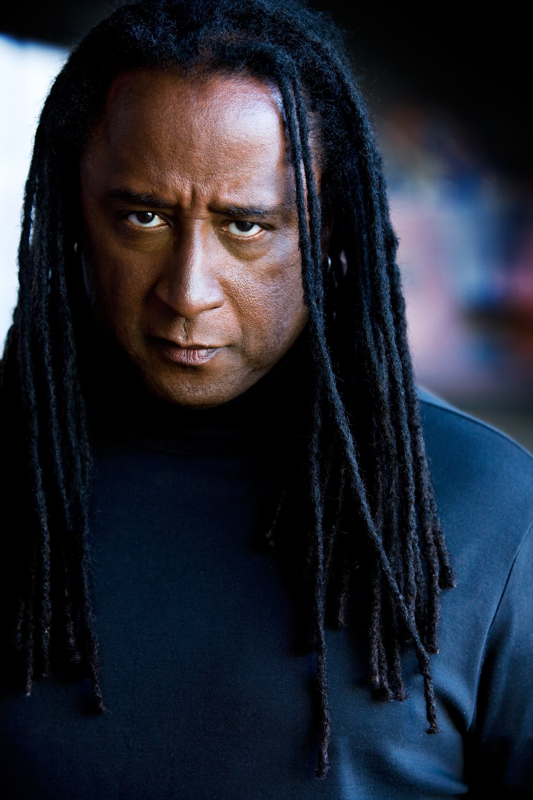 actor Eric Chambers large photo