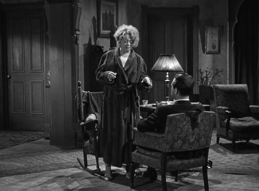 actor Esther Howard large photo