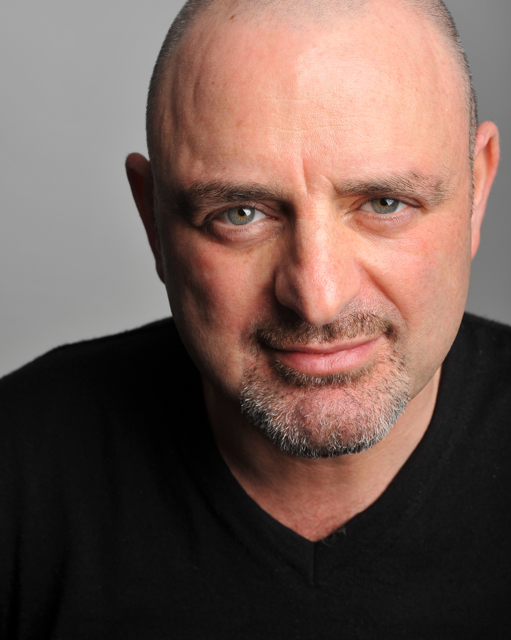 actor Andrew Paul large photo