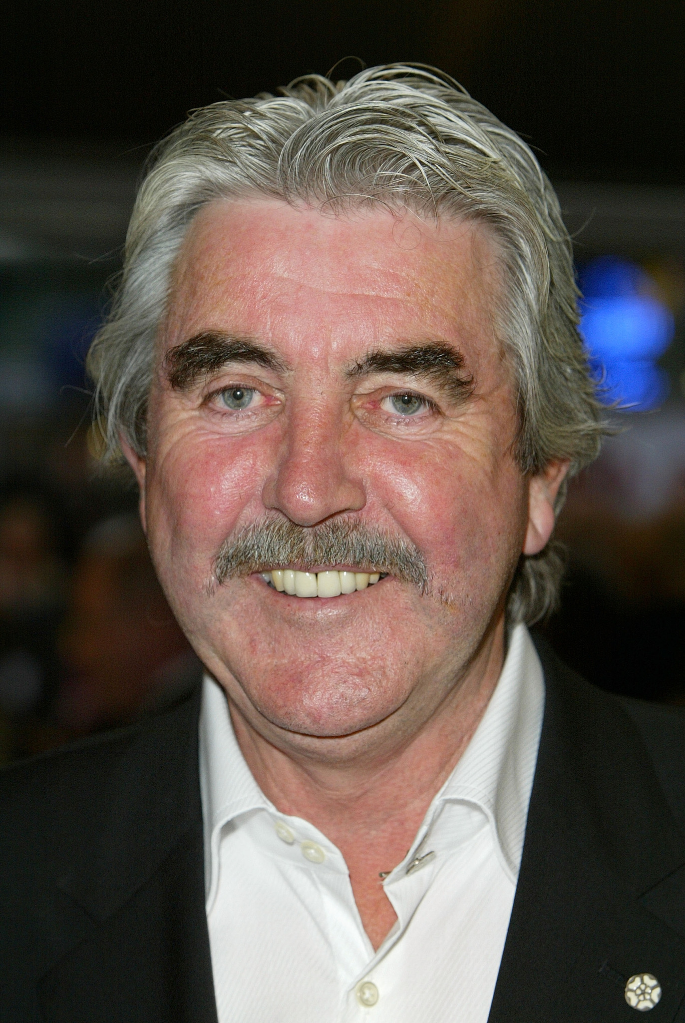 actor John Alderton large photo