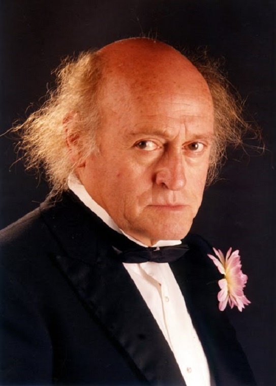 actor Víctor Israel large photo