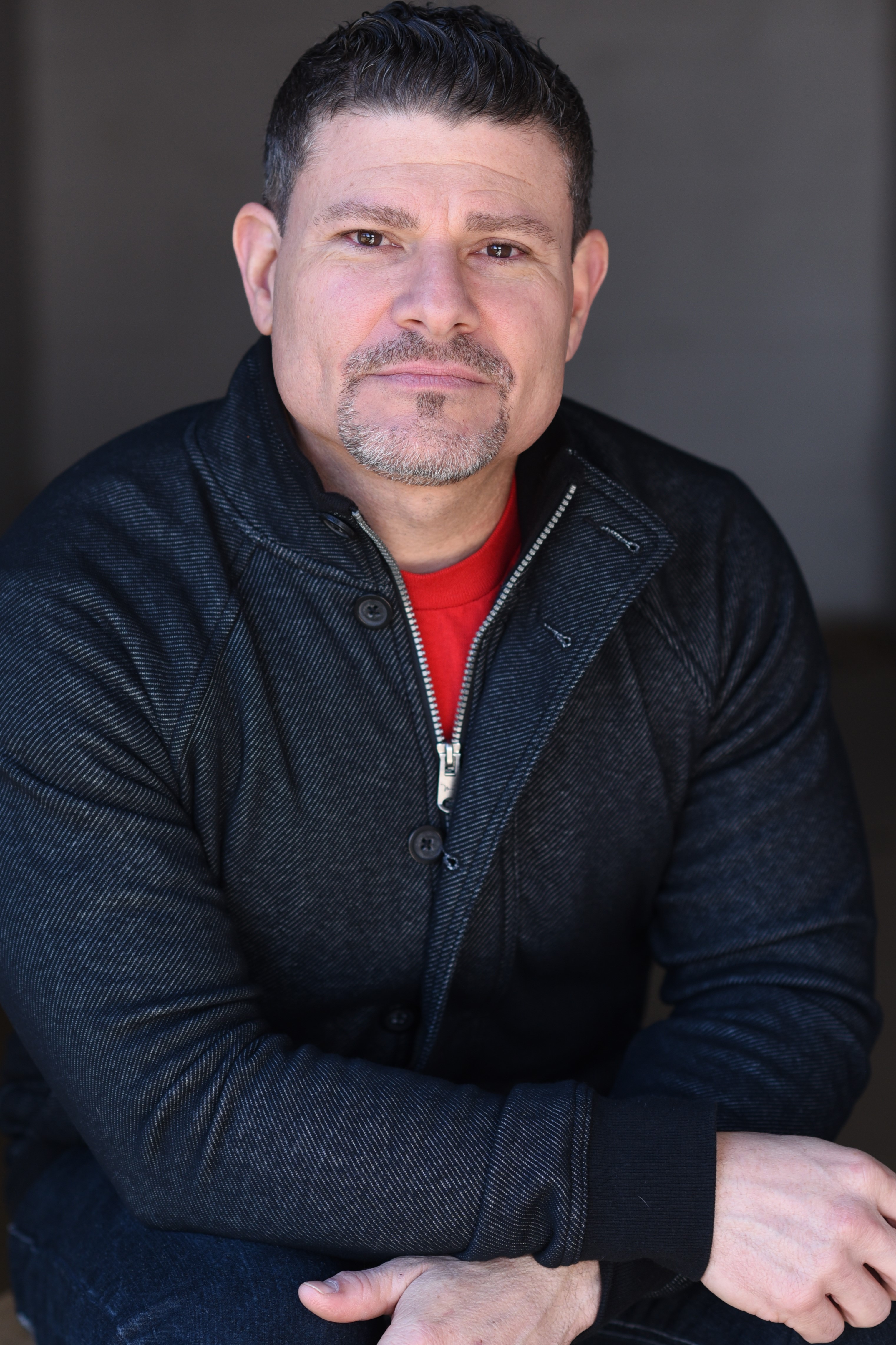 actor Yano Anaya large photo