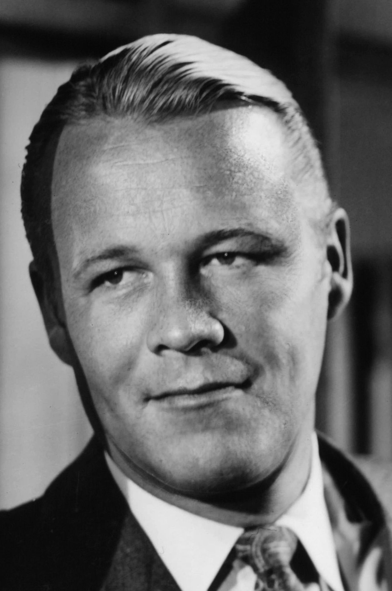 actor Wayne Morris large photo