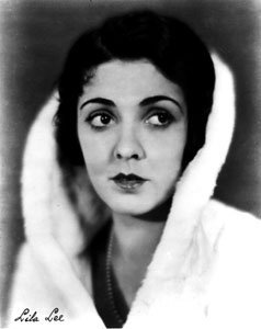 actor Lila Lee large photo