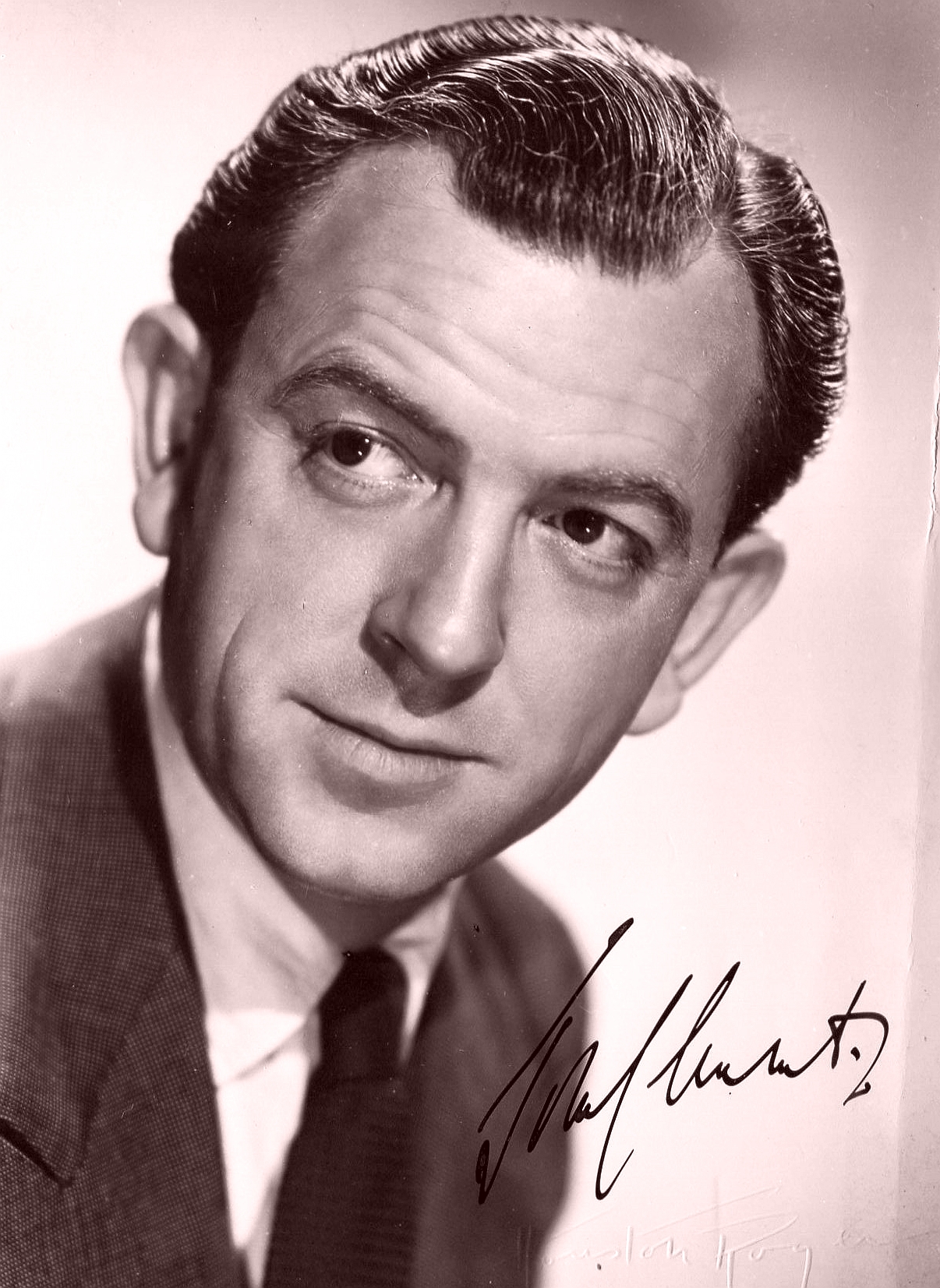 actor John Clements large photo