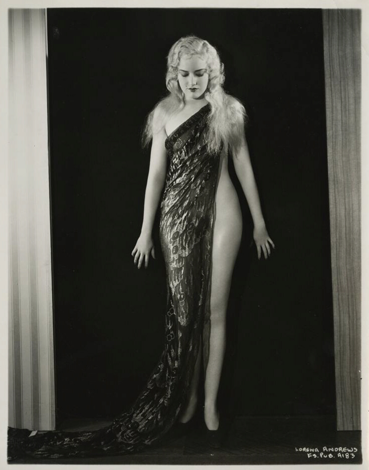 actor Loretta Andrews large photo