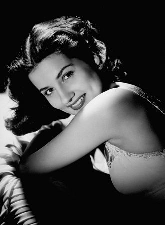actor Brenda Marshall large photo