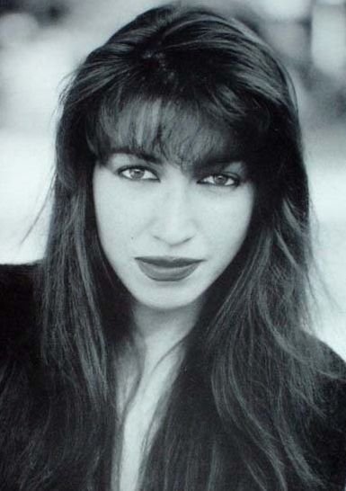 actor Aggie Valdez large photo