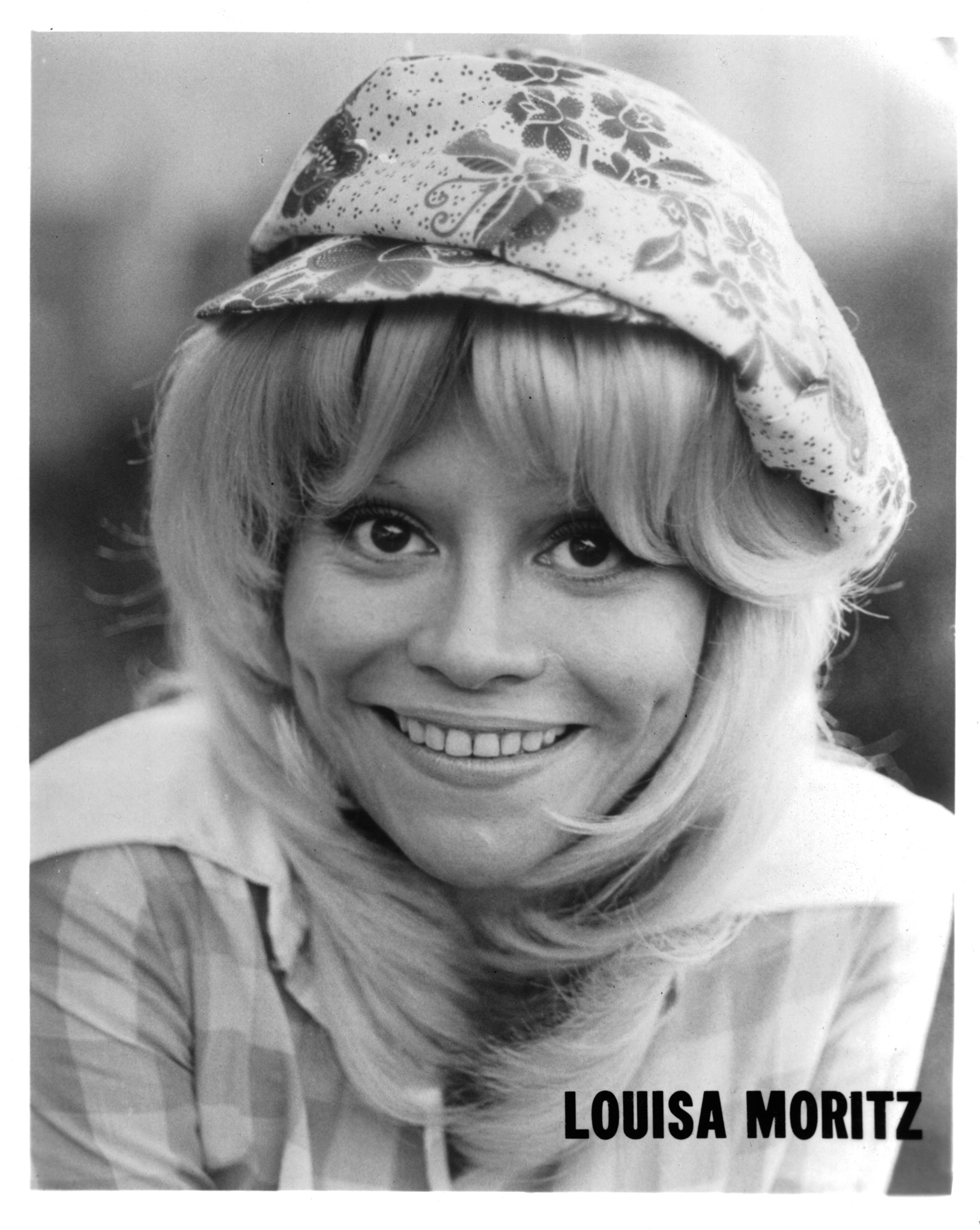 actor Louisa Moritz large photo