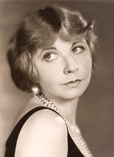 actor Helen Broderick large photo