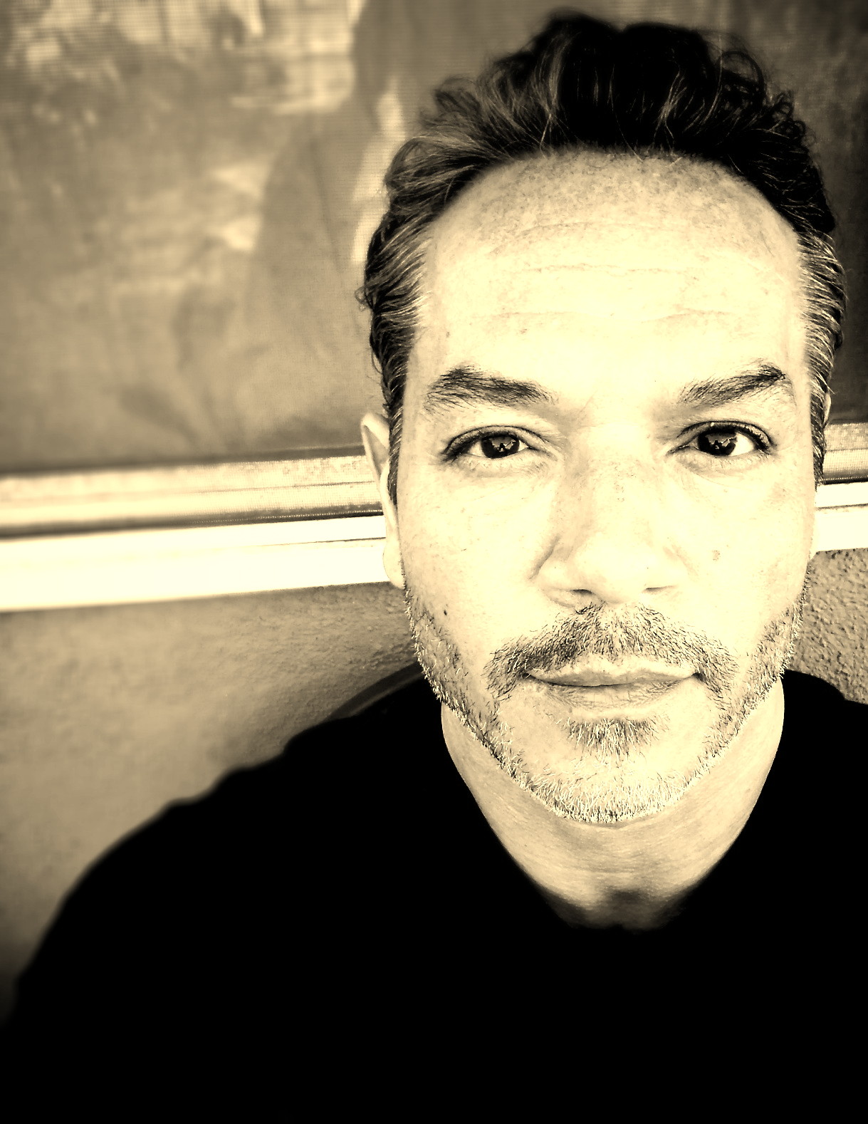 actor Greg Serano large photo