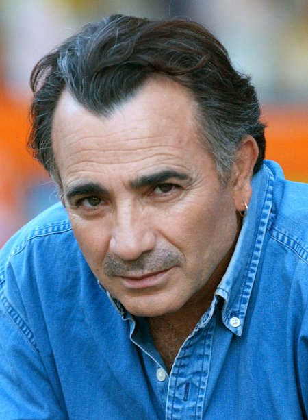 actor Moshe Ivgy large photo