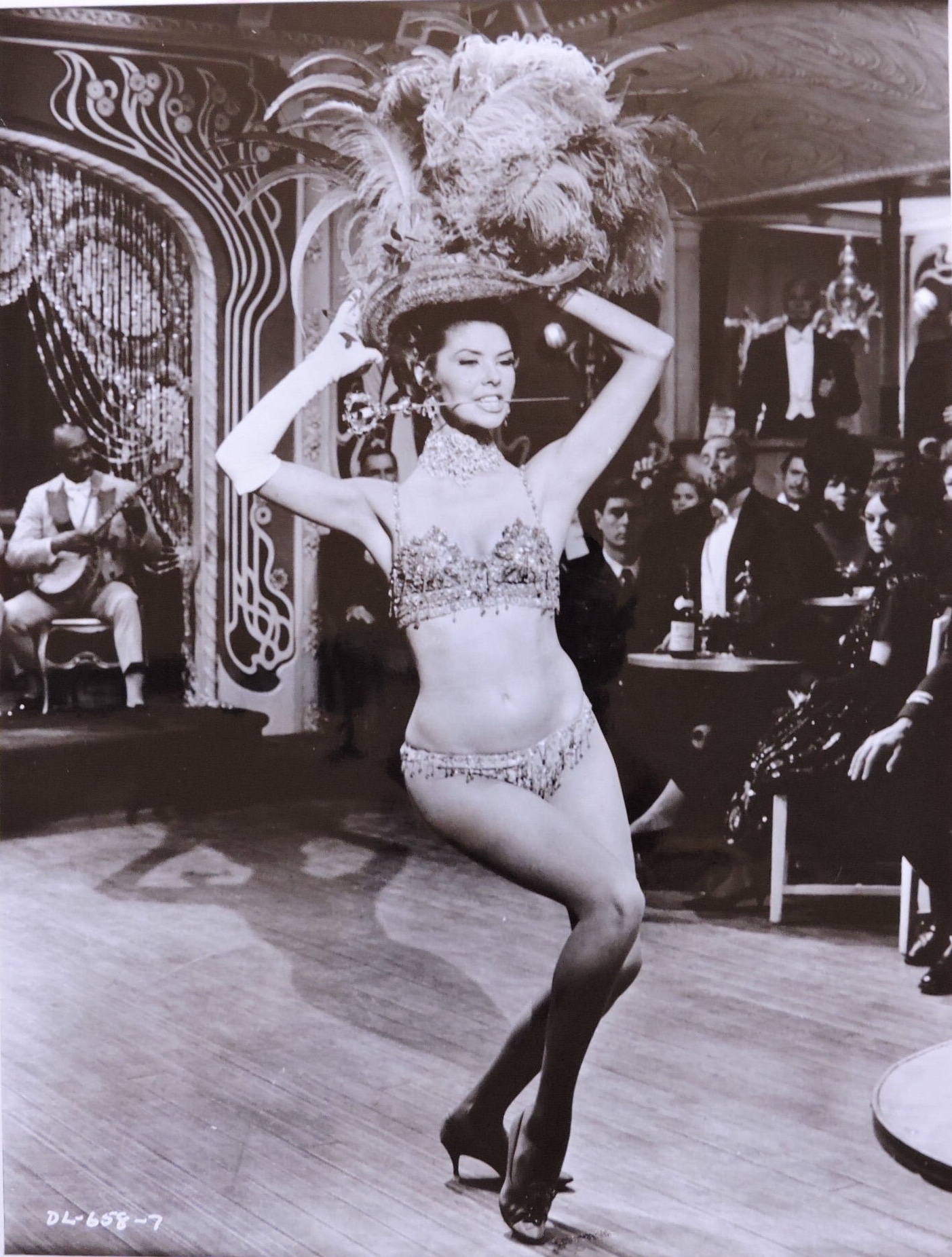 actor Gloria Paul large photo