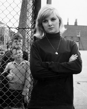 actor Anneke Wills large photo