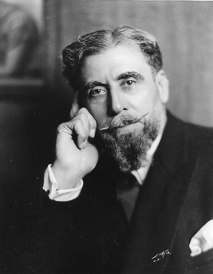 actor Eric Mayne large photo