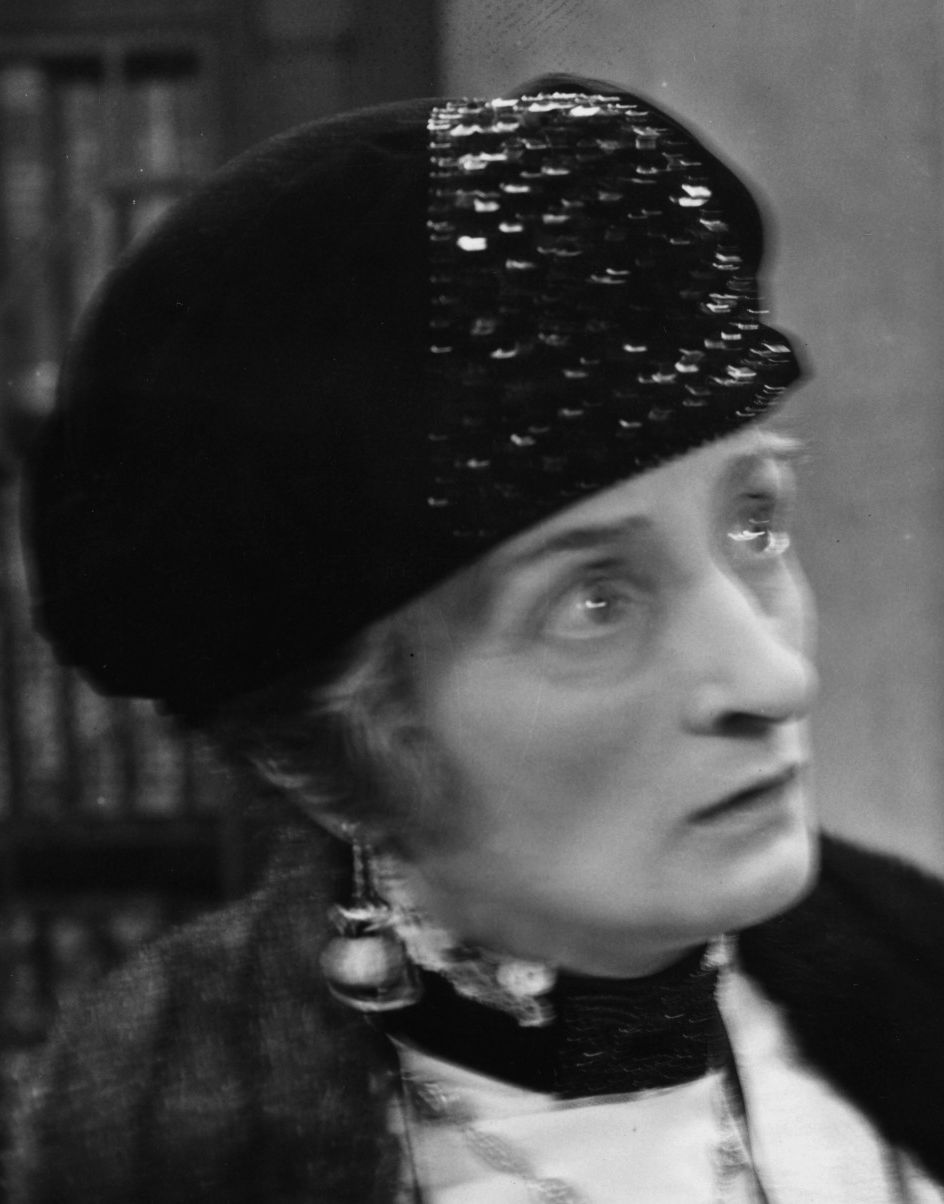 actor Una O'Connor large photo