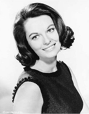 actor Joyce Taylor large photo