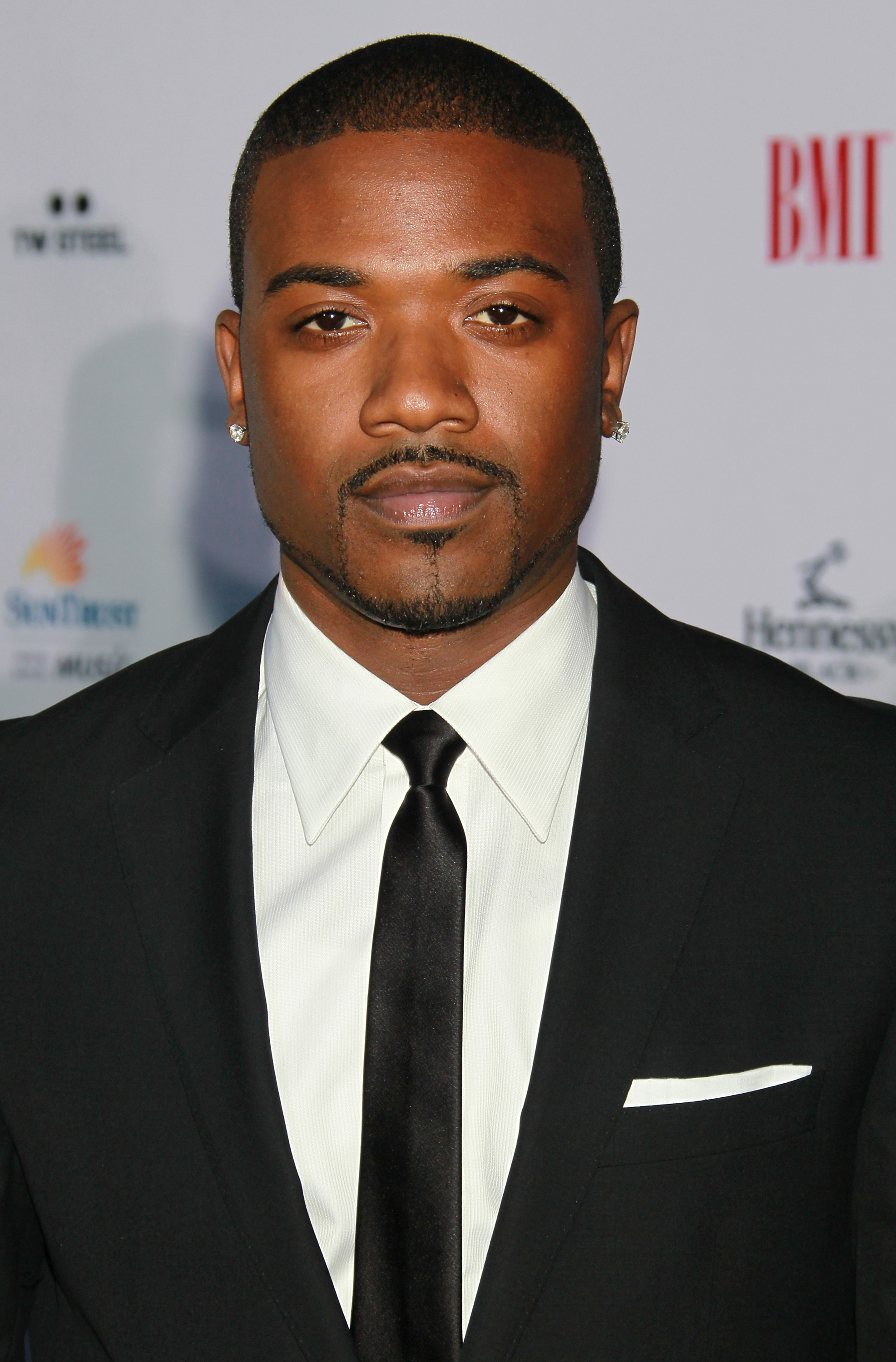 actor Ray J large photo