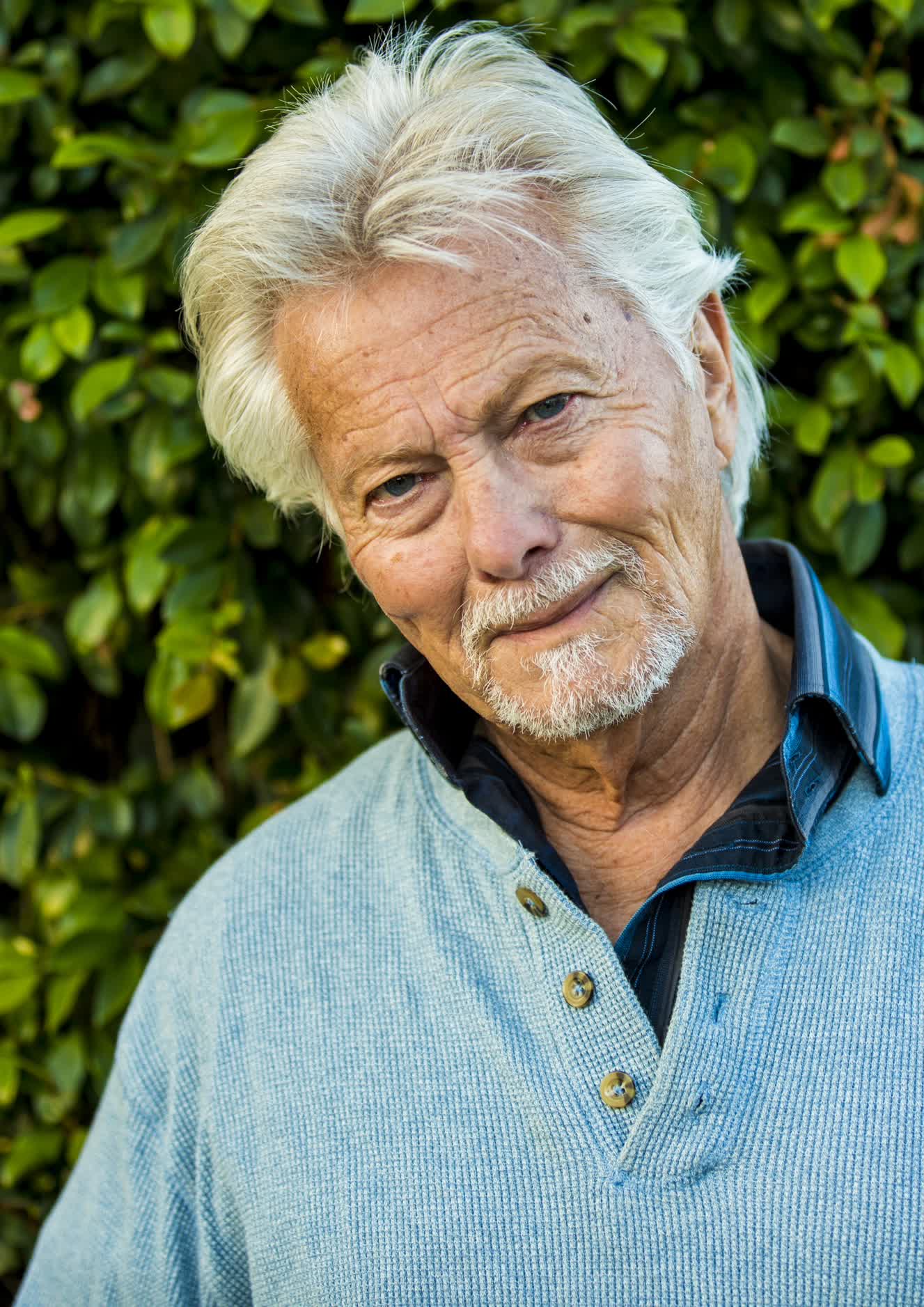 actor Ron Thompson large photo