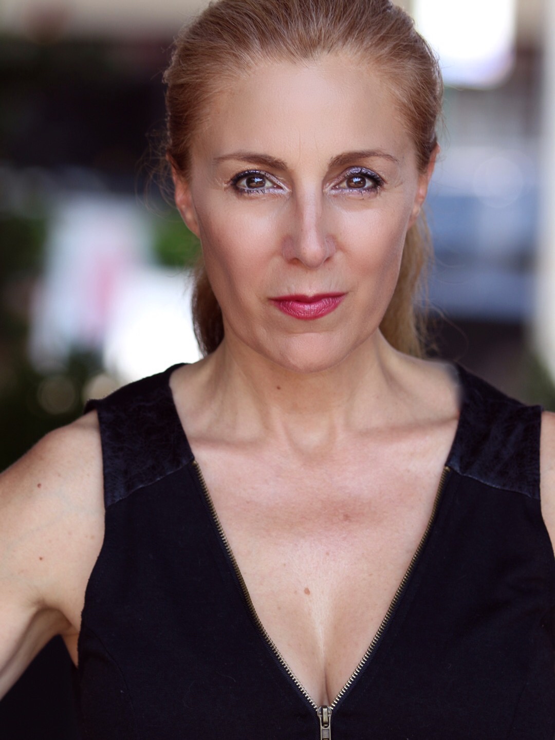 actor Jewel Donohue large photo