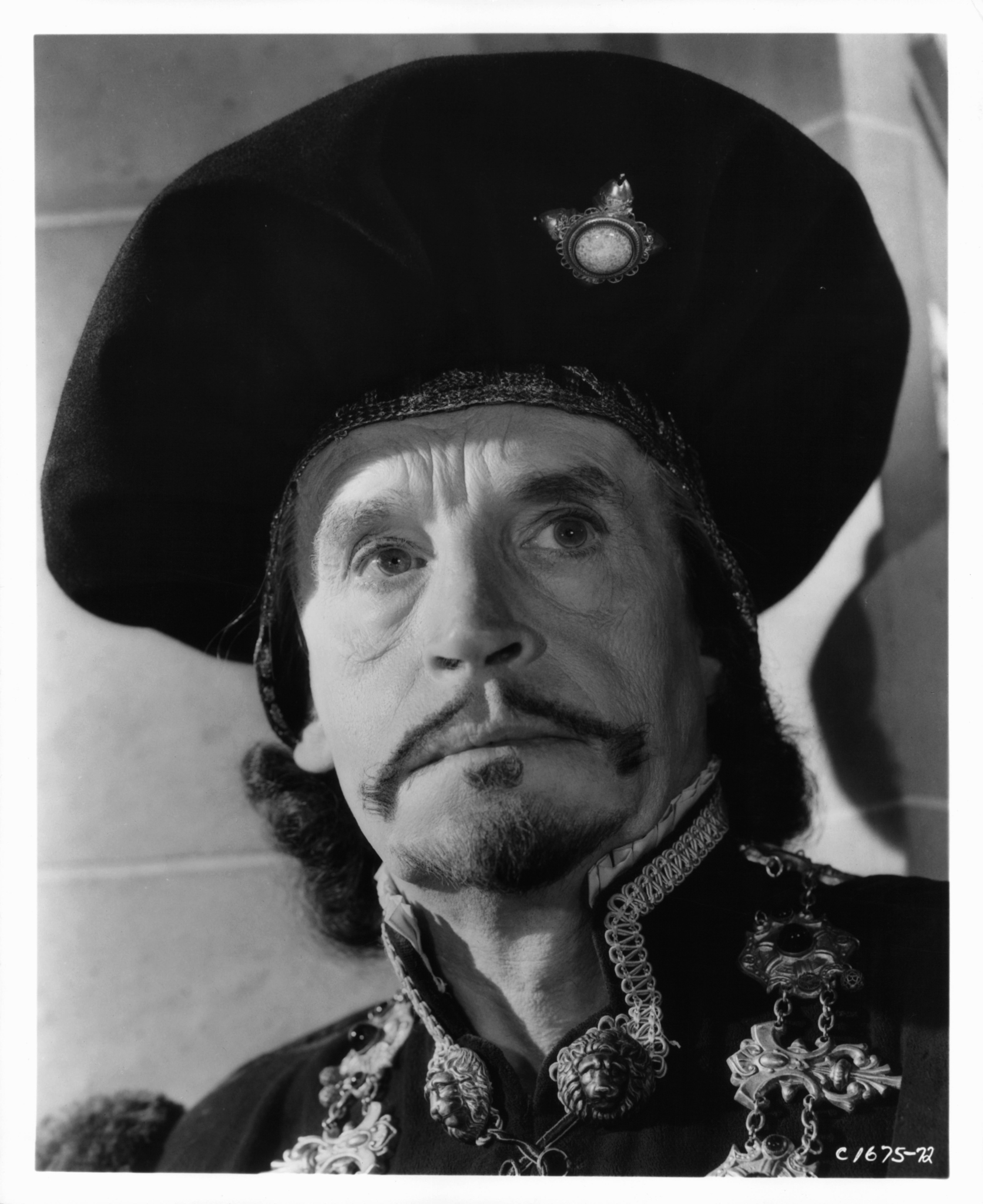 actor Henry Daniell large photo