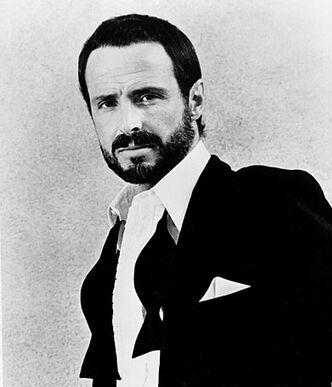 actor Stewart Moss large photo