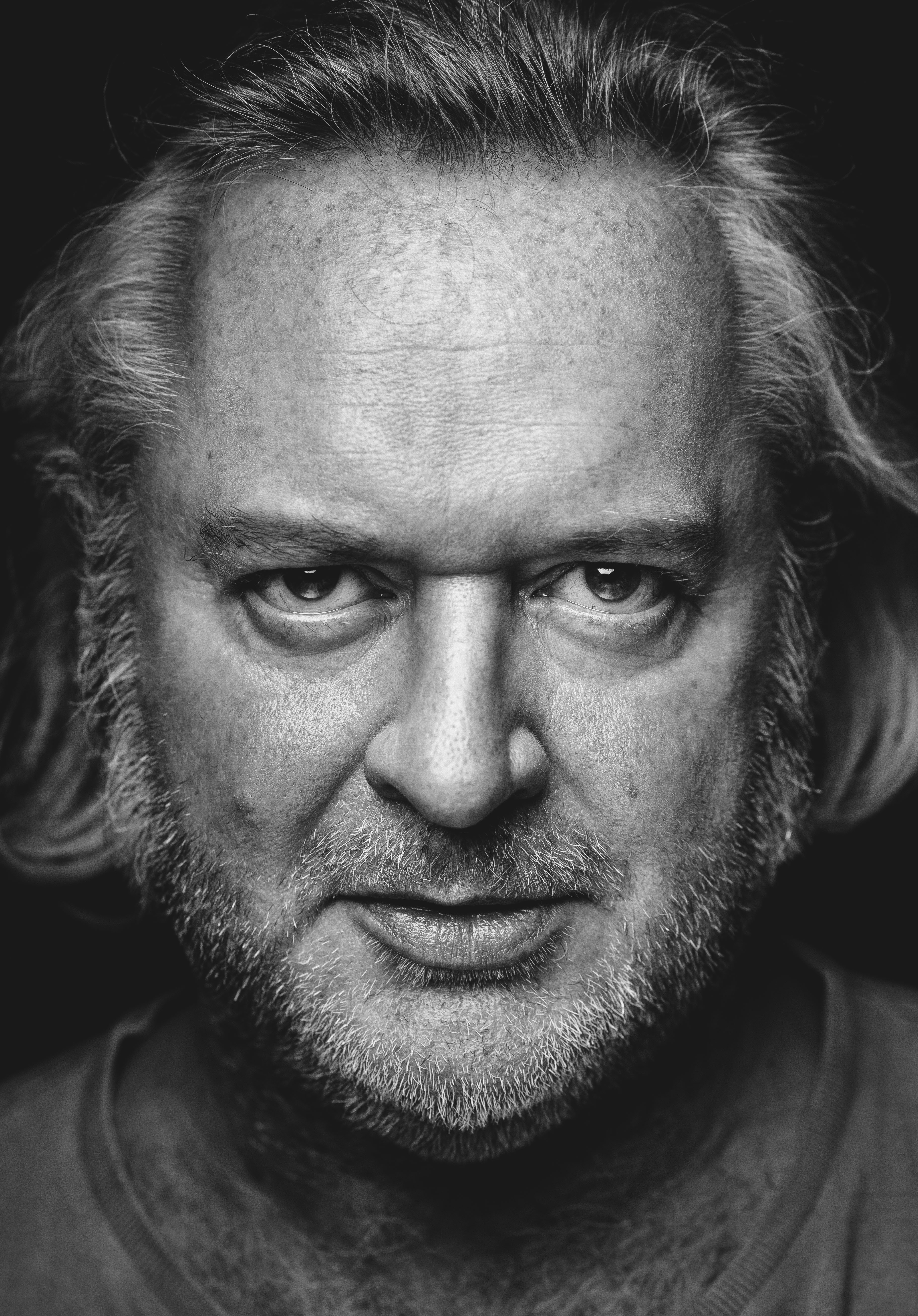 actor Gregor Seberg large photo