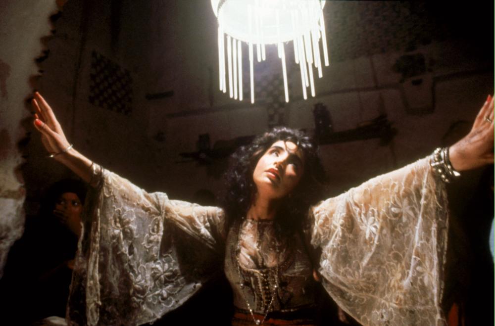 actor Amina Annabi large photo