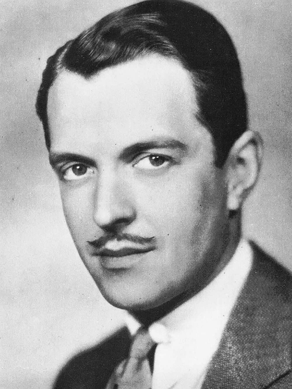 actor Kenneth MacKenna large photo