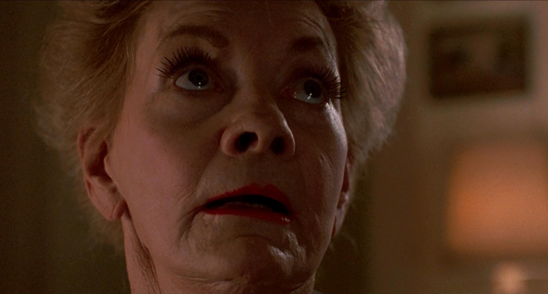 actor Evelyne Smith large photo