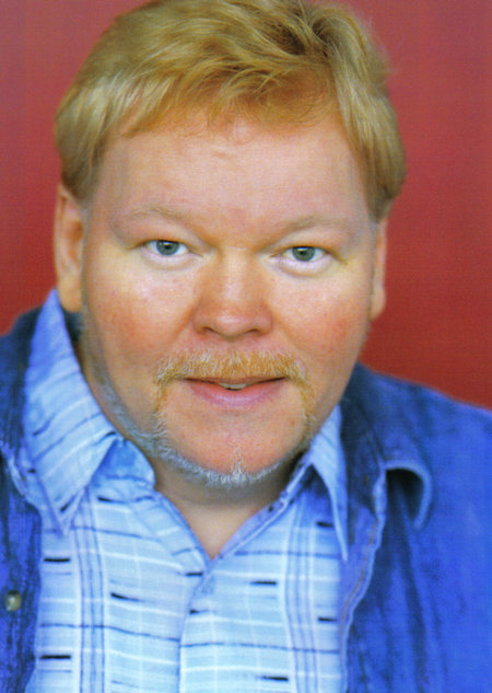 actor Kent Lipham large photo