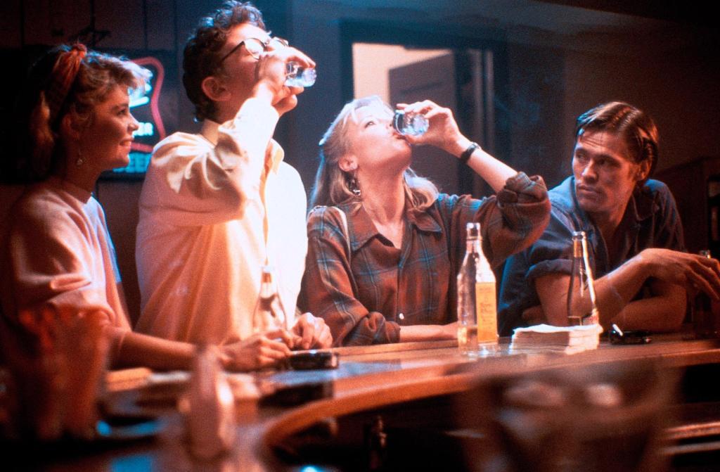 actor Kaaren Lee large photo