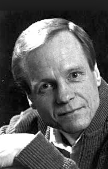 actor Michael Craze large photo