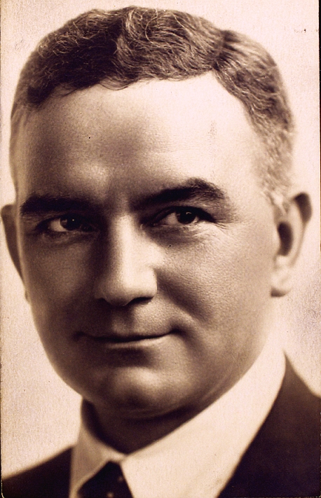 actor Clifford Brooke large photo