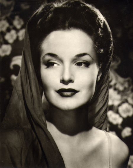actor Dorothy Hart large photo