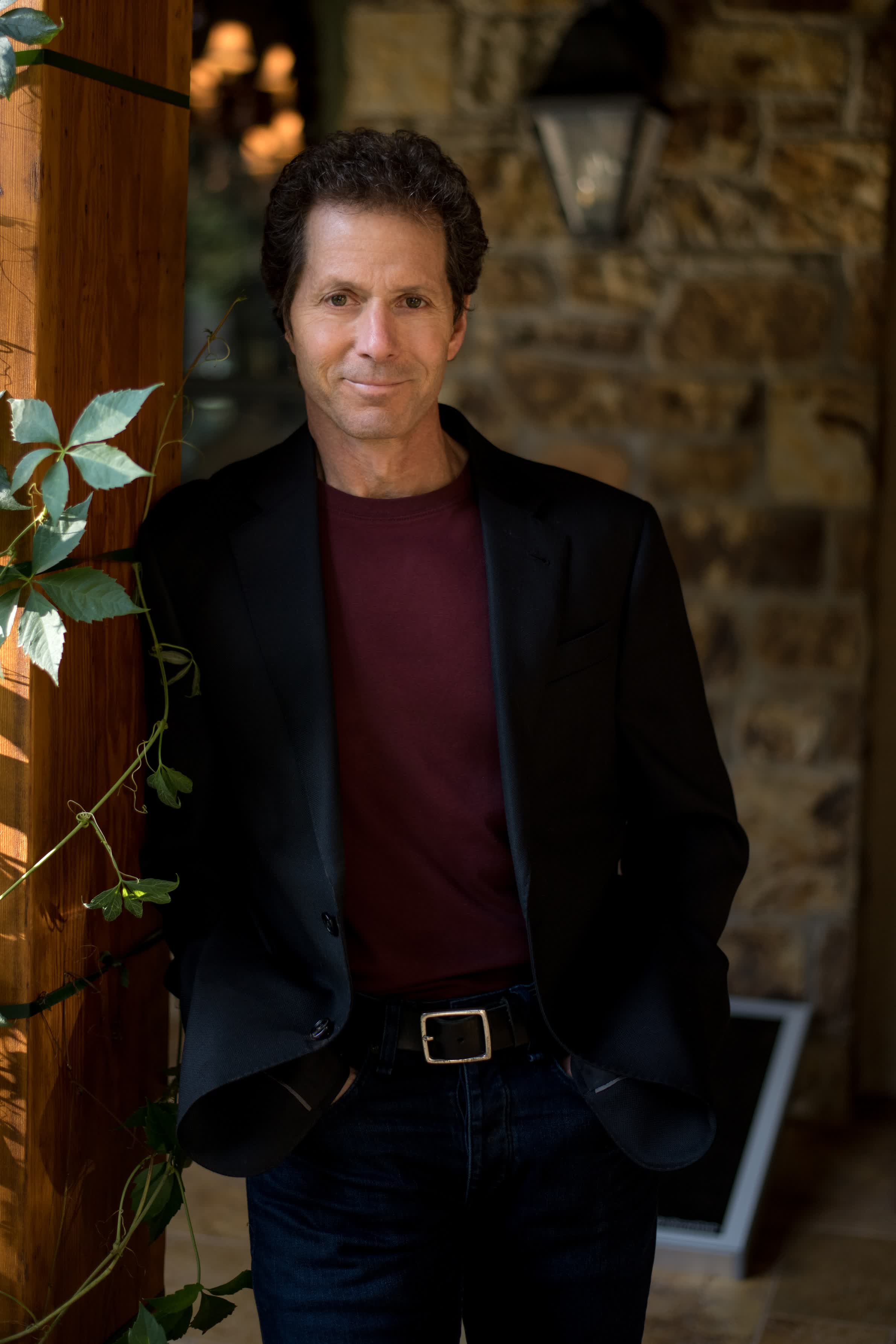 actor Douglas Weiser large photo