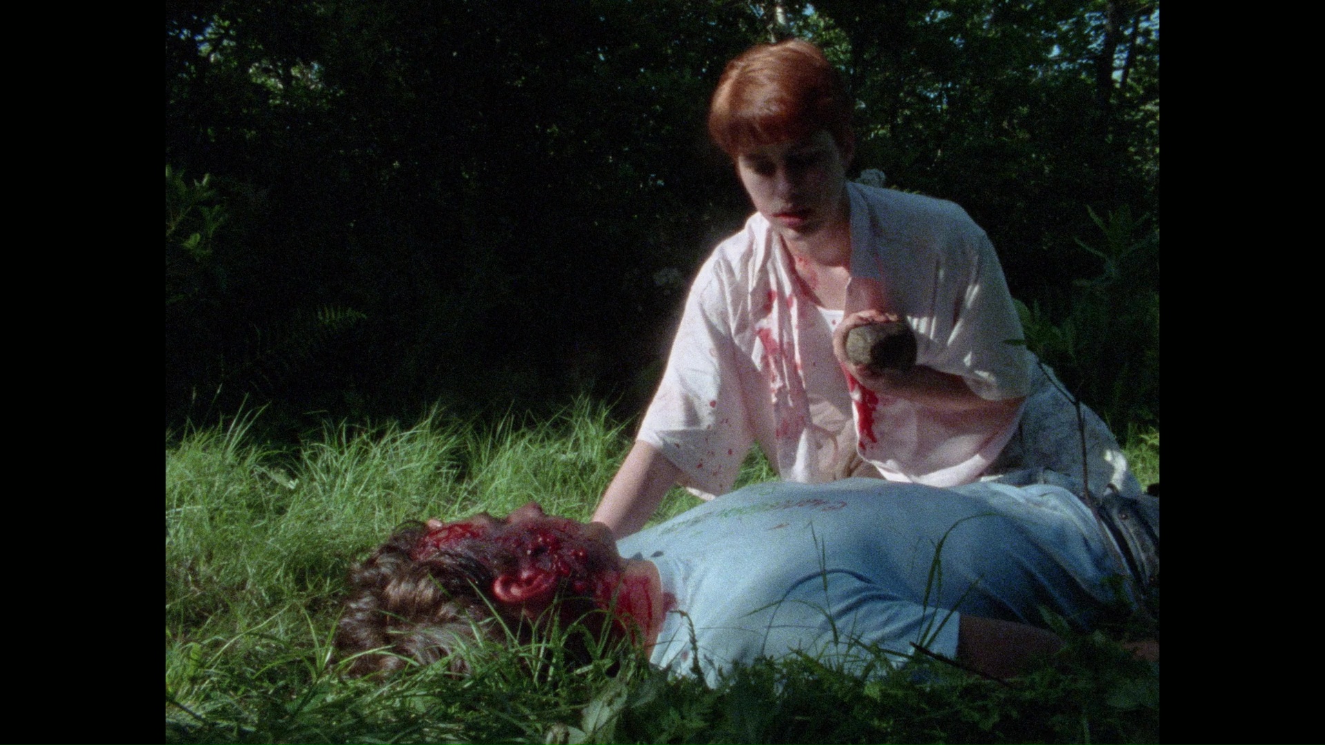 actor Debi Thibeault large photo