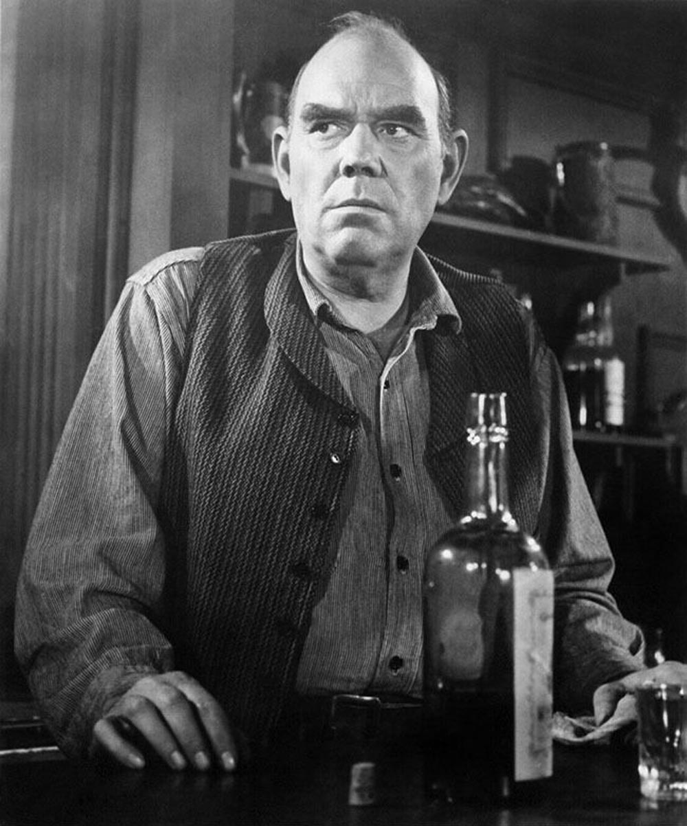 actor James Westerfield large photo