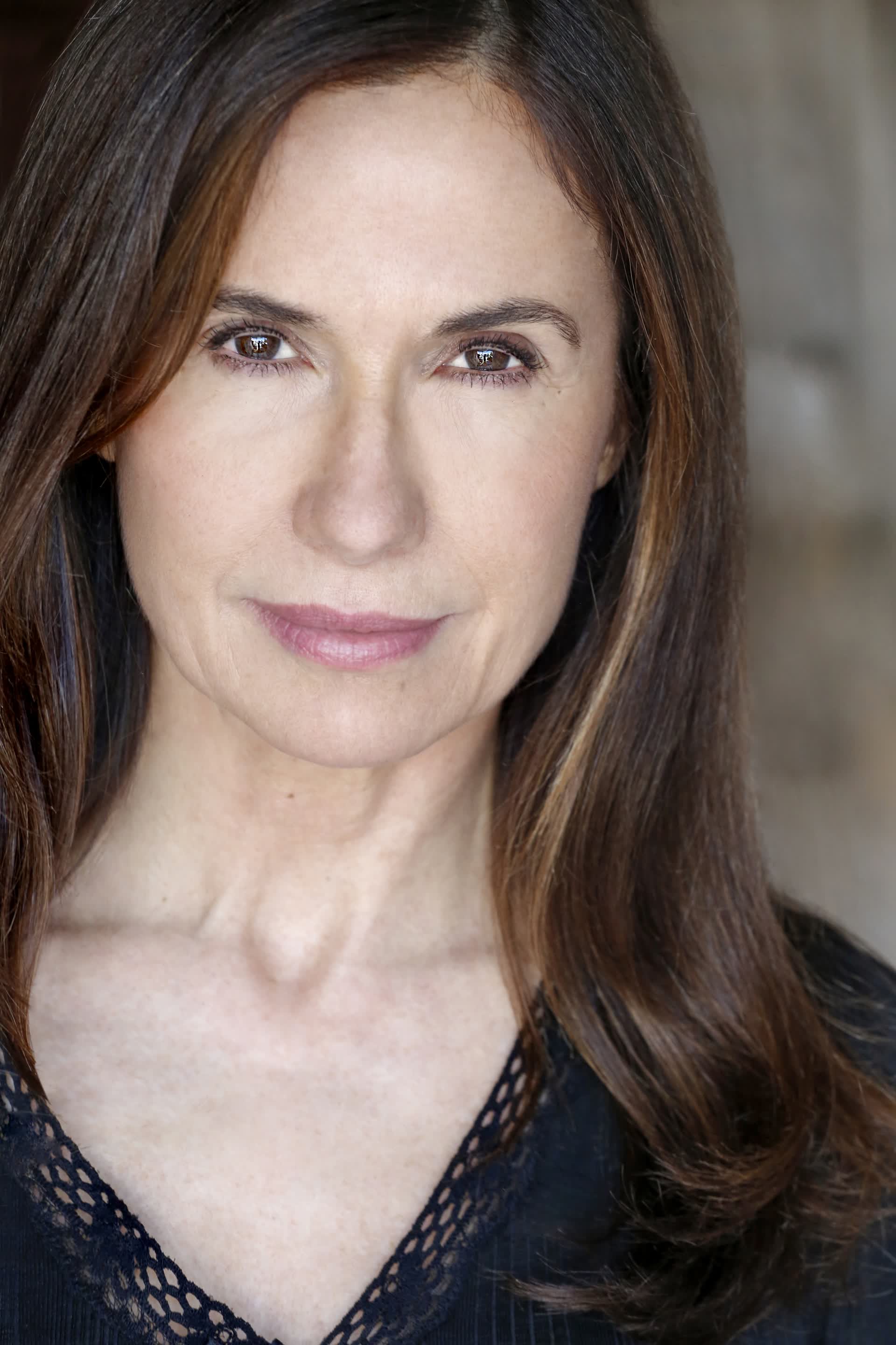 actor Ana Alicia large photo